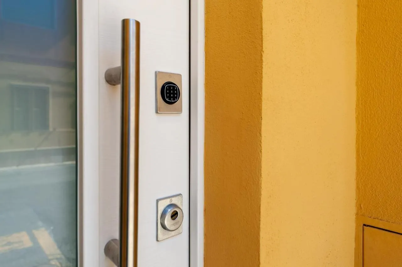 Guest house Lemon'S Apartment Elmas